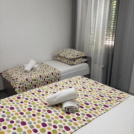 Jozika Baška Voda
