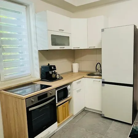 Jozika Baška Voda